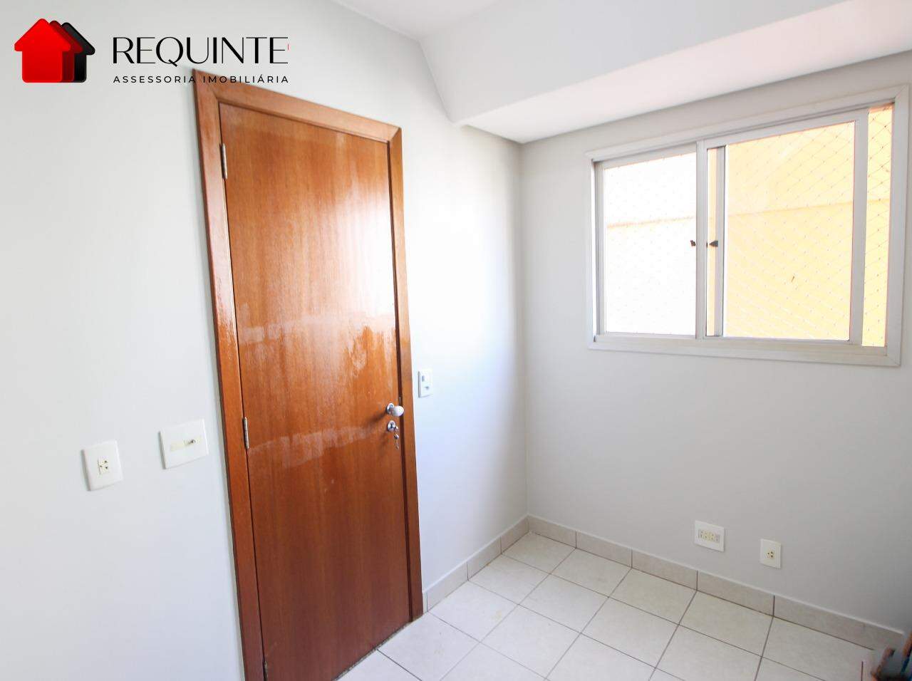 us6k7-23-1778791694 Quadra 107 – Ed. Primavera – 03 Quartos, 01 Suíte e 02 vagas de garagem, 119m²