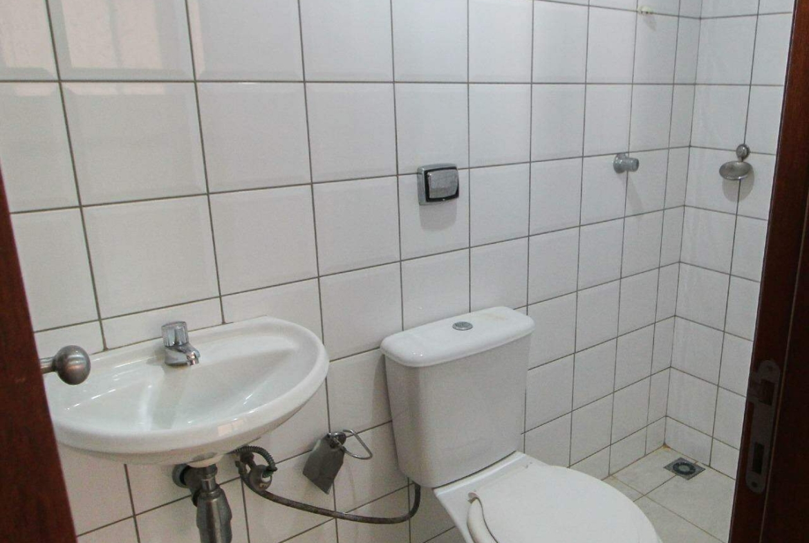 Quadra 107 – Ed. Primavera – 03 Quartos, 01 Suíte e 02 vagas de garagem, 119m²