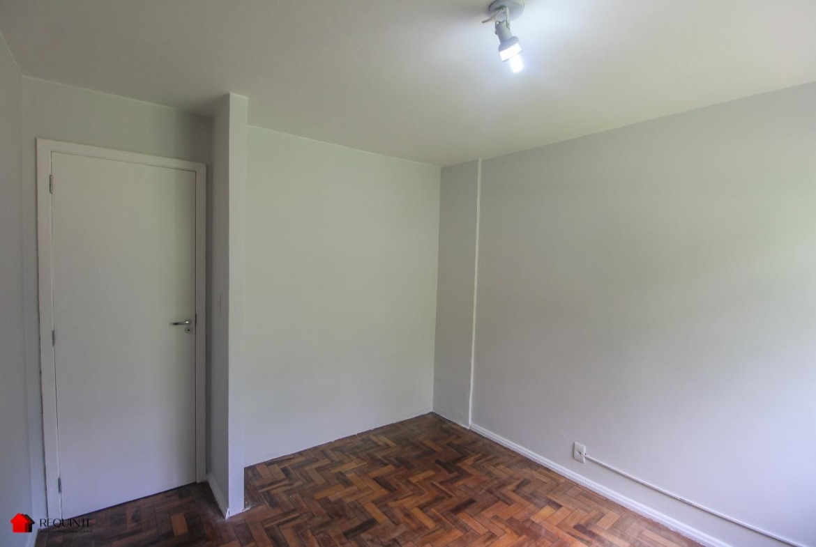 SQS 412, Bloco I – 03 Quartos mais DCE, Vazado, Nascente, vista livre 77m²