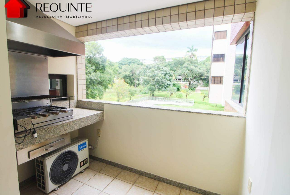 SQS 116 Bloco E – Ed. Cabrália, 04 quartos, 02 suíte, 02 vagas, 186m², Asa Sul