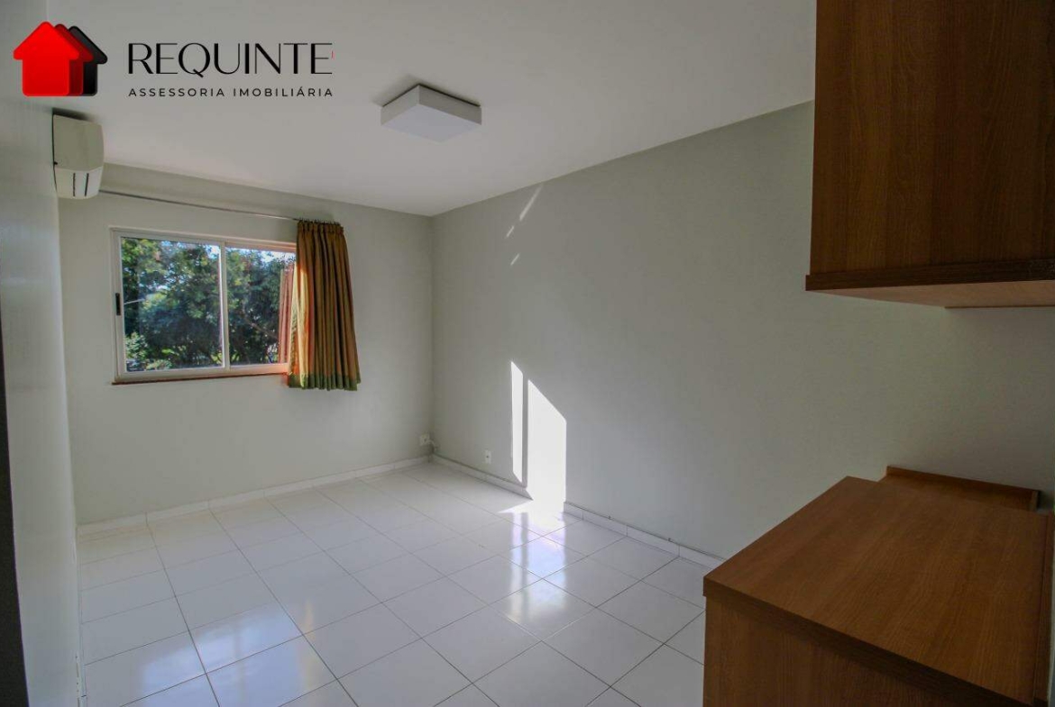 SQN 216, BLOCO A – Reformado, 01 Quarto, 01 Vaga de garagem, Vista livre com elevador – 42m²