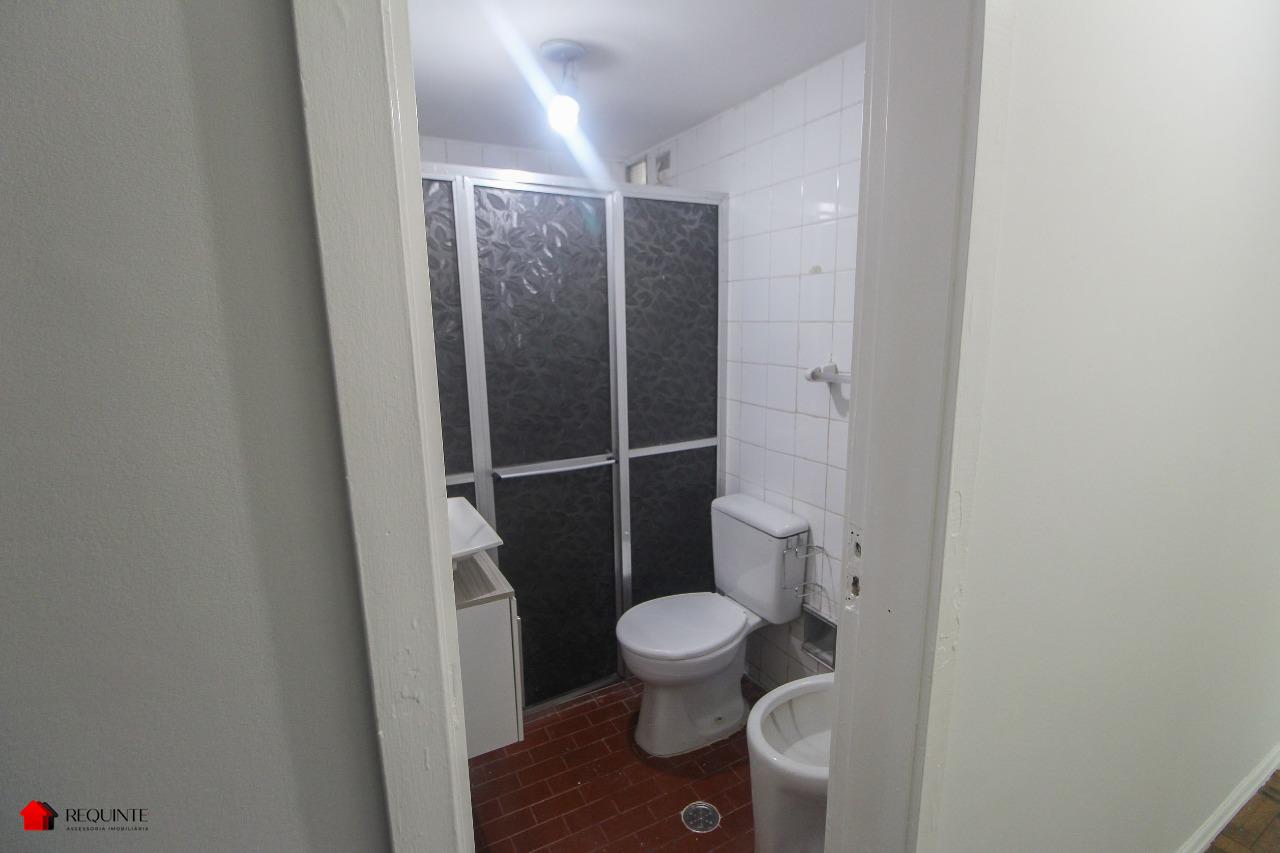 wpacl-11-1771684576 SQS 412, Bloco I – 03 Quartos mais DCE, Vazado, Nascente, vista livre 77m²
