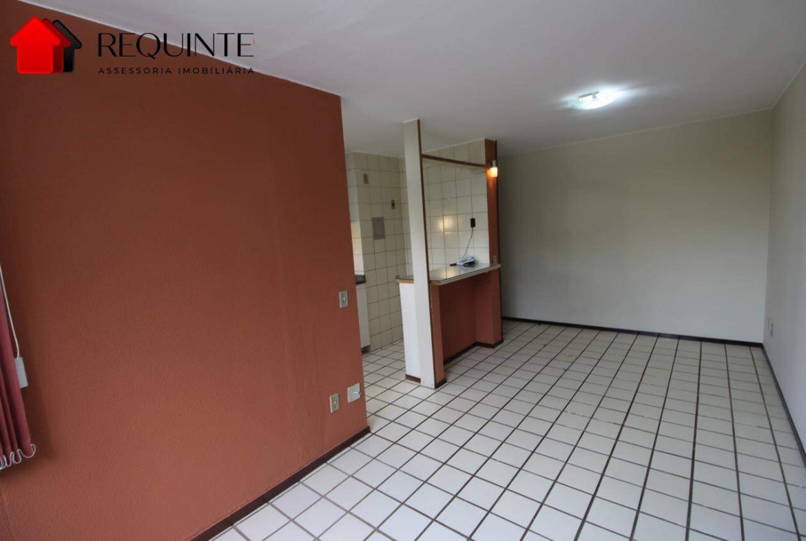 SHCGN 703, Bloco J – Ed. Residence Service, 02 Quartos, 55 m² – Asa Norte.