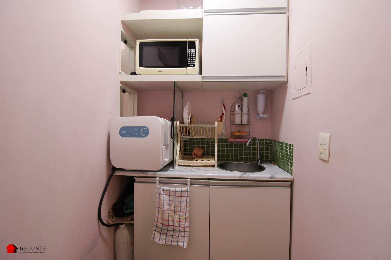 CLSW 302 Bloco C – Ed. Athenas. Sala comercial/ Kitinete dividida 33m², Sudoeste