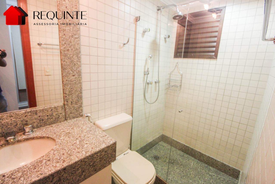 SQS 116 Bloco E – Ed. Cabrália, 04 quartos, 02 suíte, 02 vagas, 186m², Asa Sul