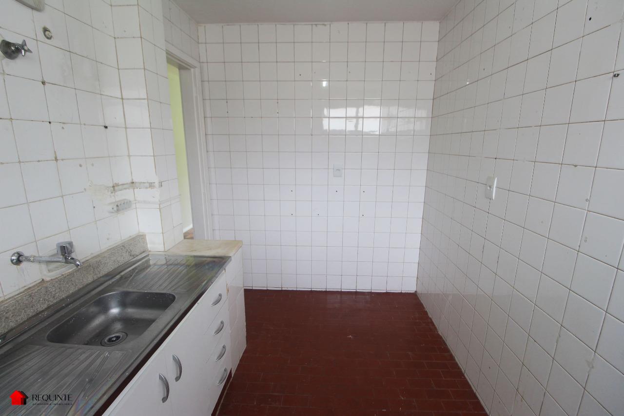 zhdwq-14-1771684576 SQS 412, Bloco I – 03 Quartos mais DCE, Vazado, Nascente, vista livre 77m²