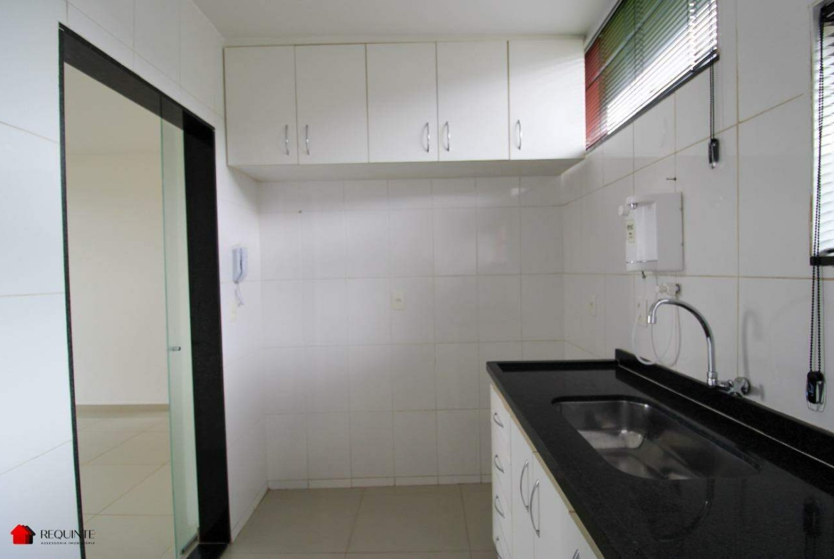 SQS 413 – 02 quartos, 01 banheiros, REFORMADO e Vazado 49,50m²- Asa Sul