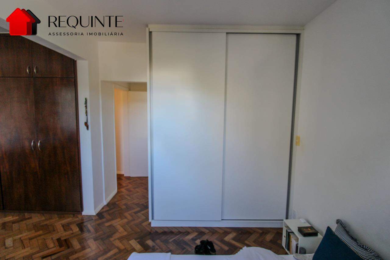 2fnuy-img-5534-1783442619 SQS 213 – Reformado. 03 quartos, 01 Suíte, vaga e DCE, vista livre e 120m²- Asa Sul.