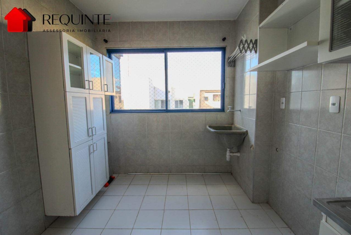 QRSW 06 Bloco A3 – 02 Quartos de Canto, vazado, andar alto “DESOCUPADO” 60m² – Sudoeste