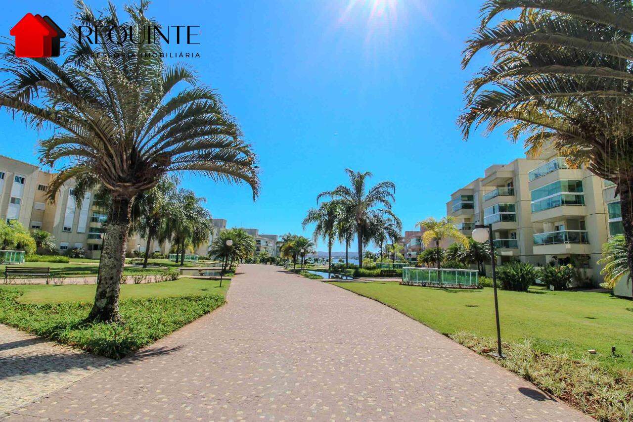 SCEN – Residencial Ilhas do Lago, 2 Quartos sendo 1 Suíte e 2 Vagas, 74m². Beira Lago