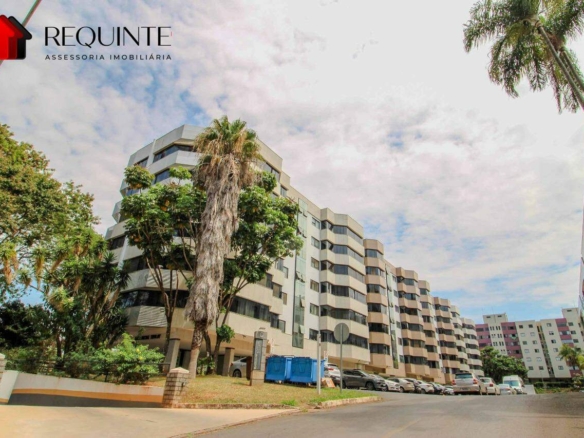 SQSW 304 Bloco C – Ed. Tiffany, 02 Quartos mais DCE e Vaga, Reformado e vista livre – 77m