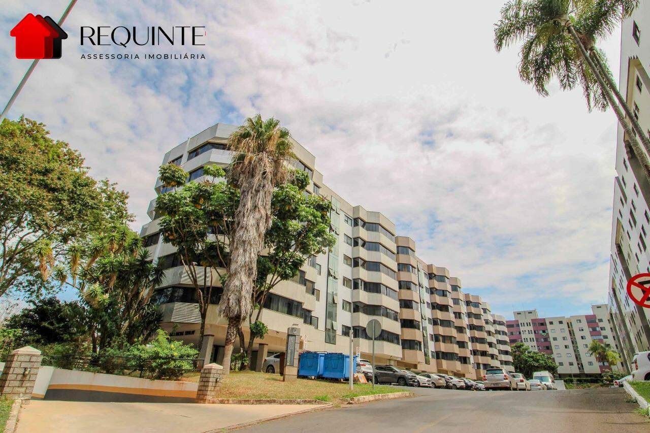 SQSW 304 Bloco C – Ed. Tiffany, 02 Quartos mais DCE e Vaga, Reformado e vista livre – 77m