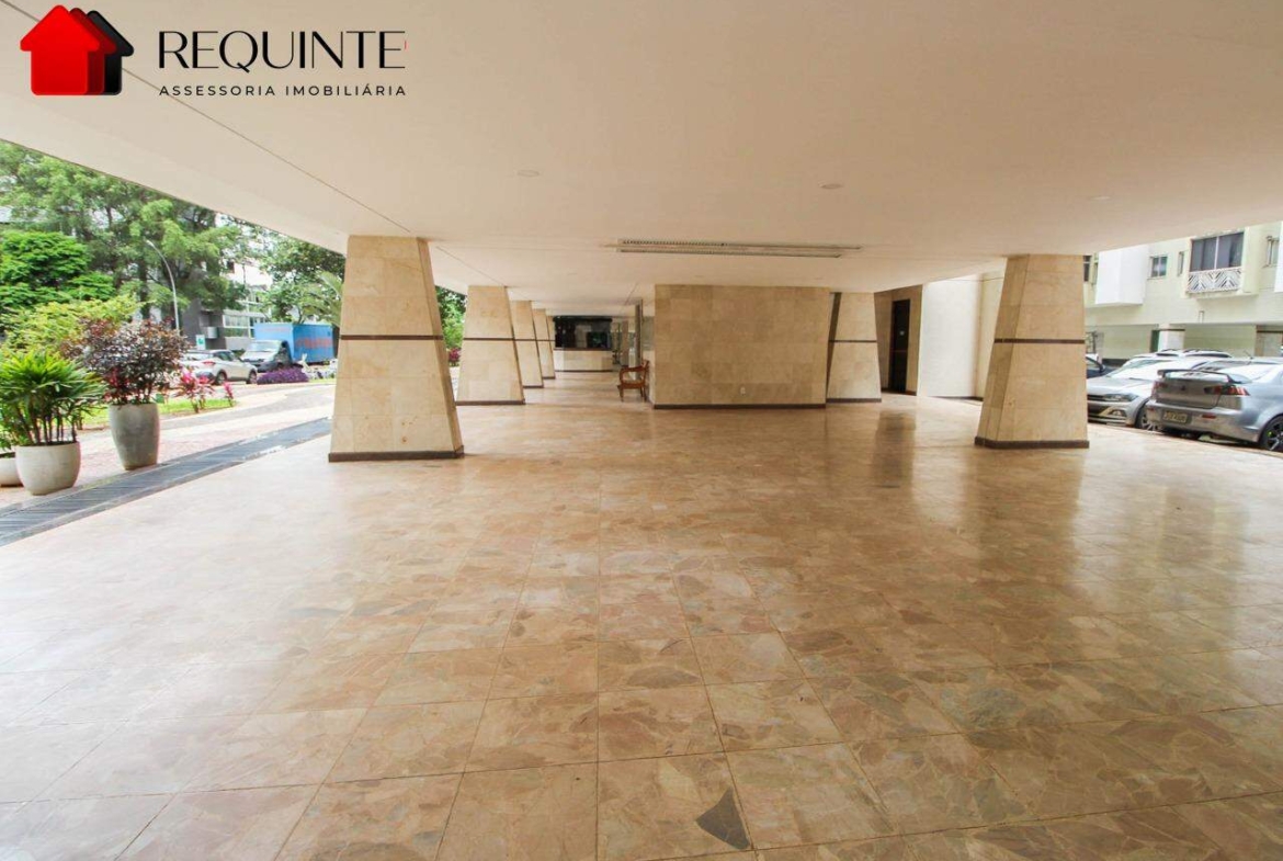 SQN 210 BL. C – 03 quartos, 01 suíte, vazado e 01 garagem, 123m², Asa Norte