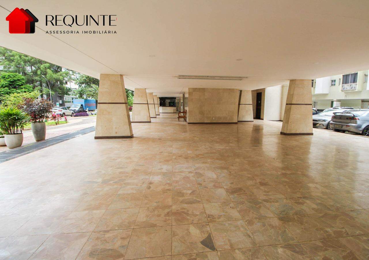 SQN 210 BL. C – 03 quartos, 01 suíte, vazado e 01 garagem, 123m², Asa Norte
