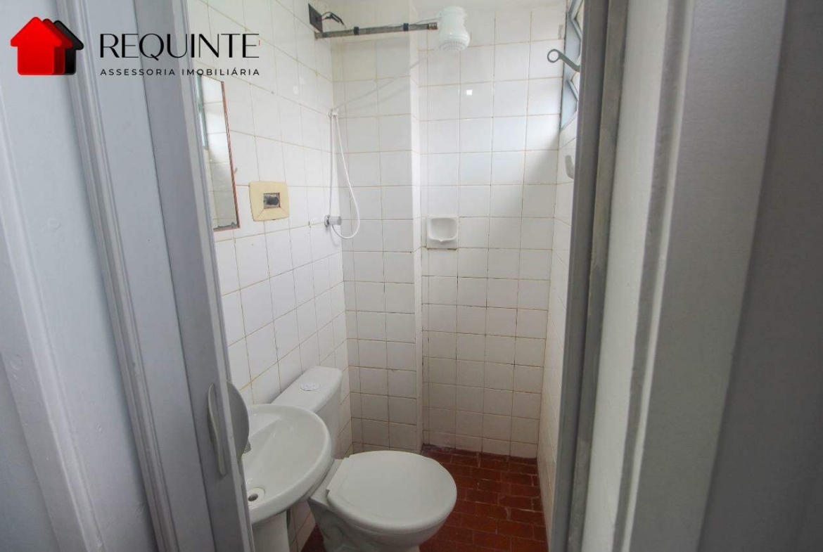 SQS 412, Bloco I – 03 Quartos mais DCE, Vazado, Nascente, vista livre 77m²