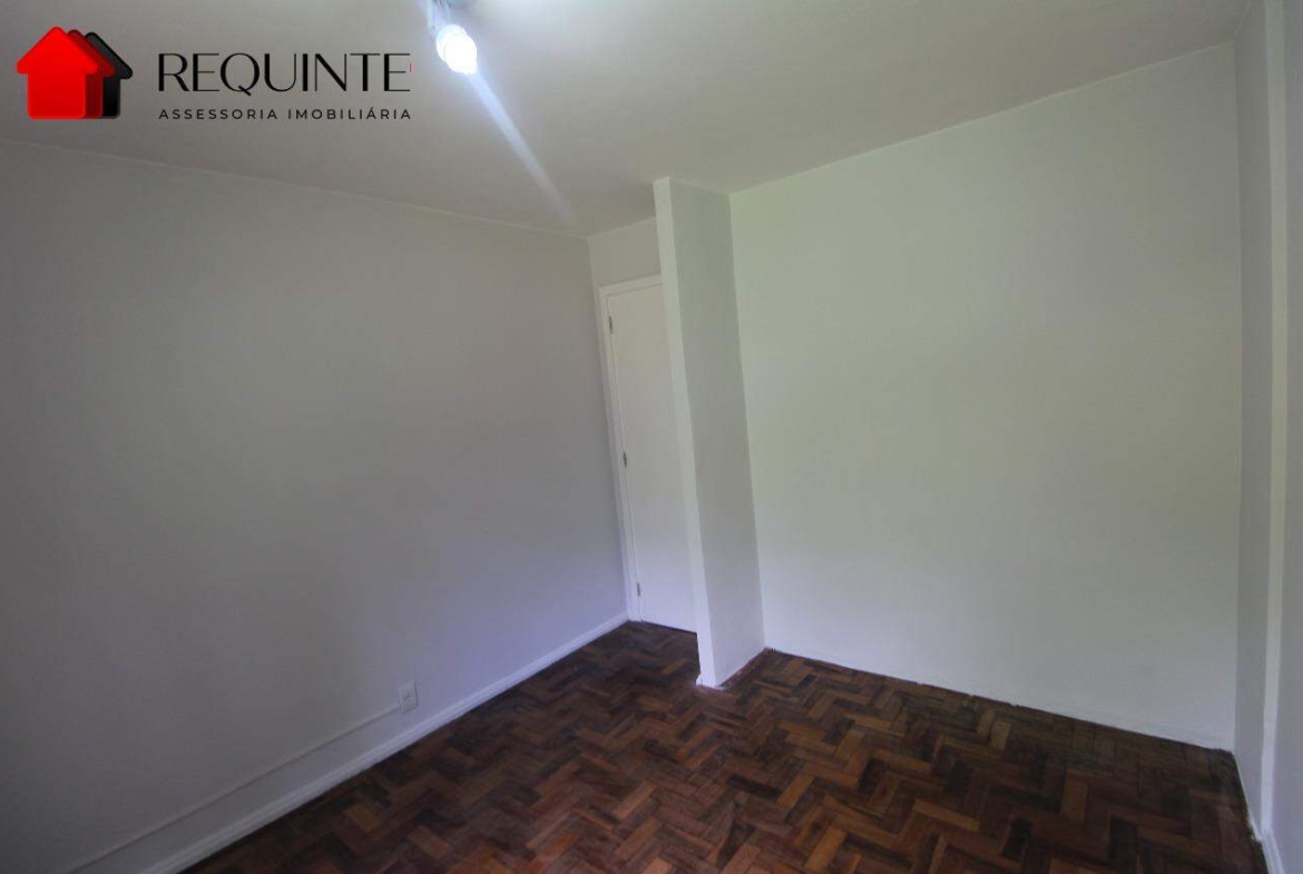 SQS 412, Bloco I – 03 Quartos mais DCE, Vazado, Nascente, vista livre 77m²