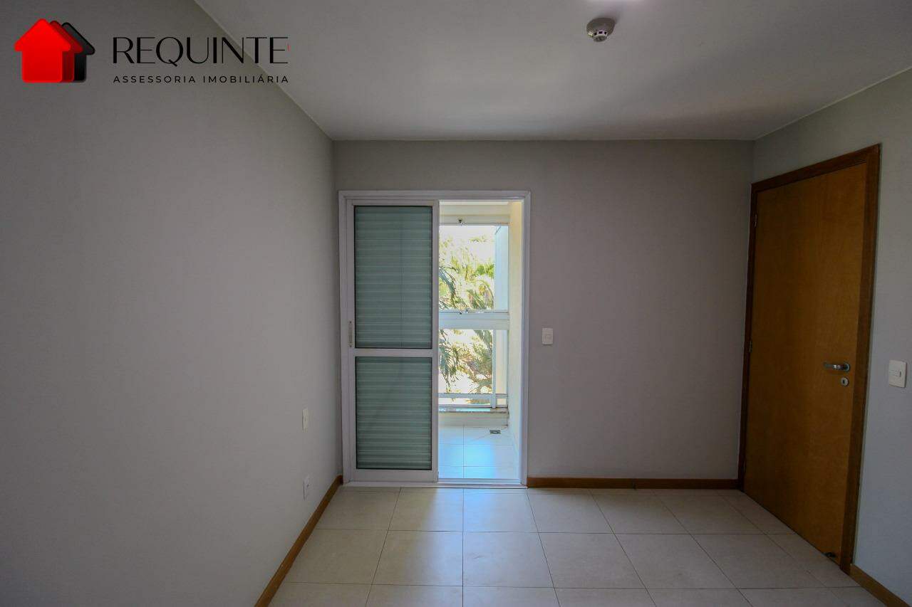SCEN – Residencial Ilhas do Lago, 2 Quartos sendo 1 Suíte e 2 Vagas, 74m². Beira Lago