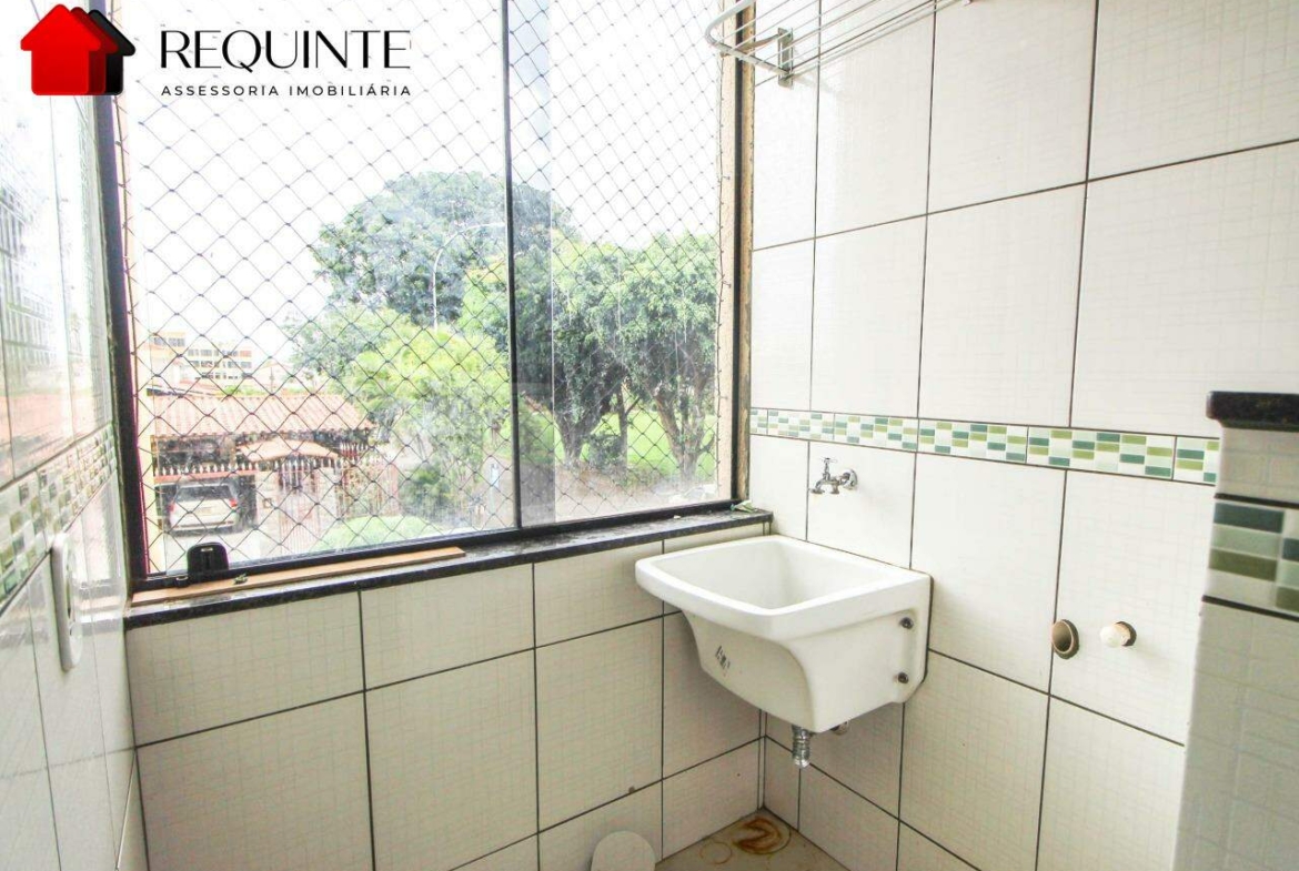 QI 08, Bloco E, 02 quartos vazado 56m², 01 Vaga, ótima localização, Guara I