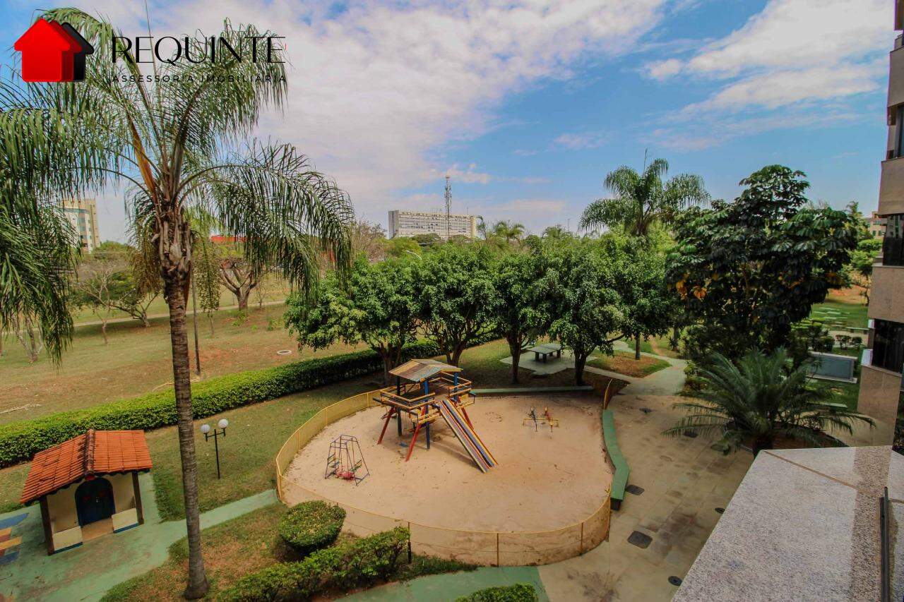 SQSW 304 Bloco C – Ed. Tiffany, 02 Quartos mais DCE e Vaga, Reformado e vista livre – 77m
