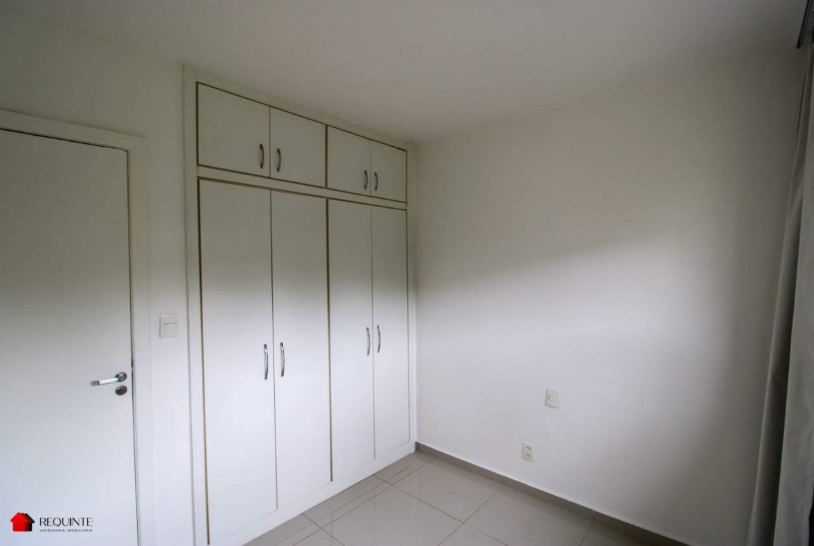 SQS 413 – 02 quartos, 01 banheiros, REFORMADO e Vazado 49,50m²- Asa Sul