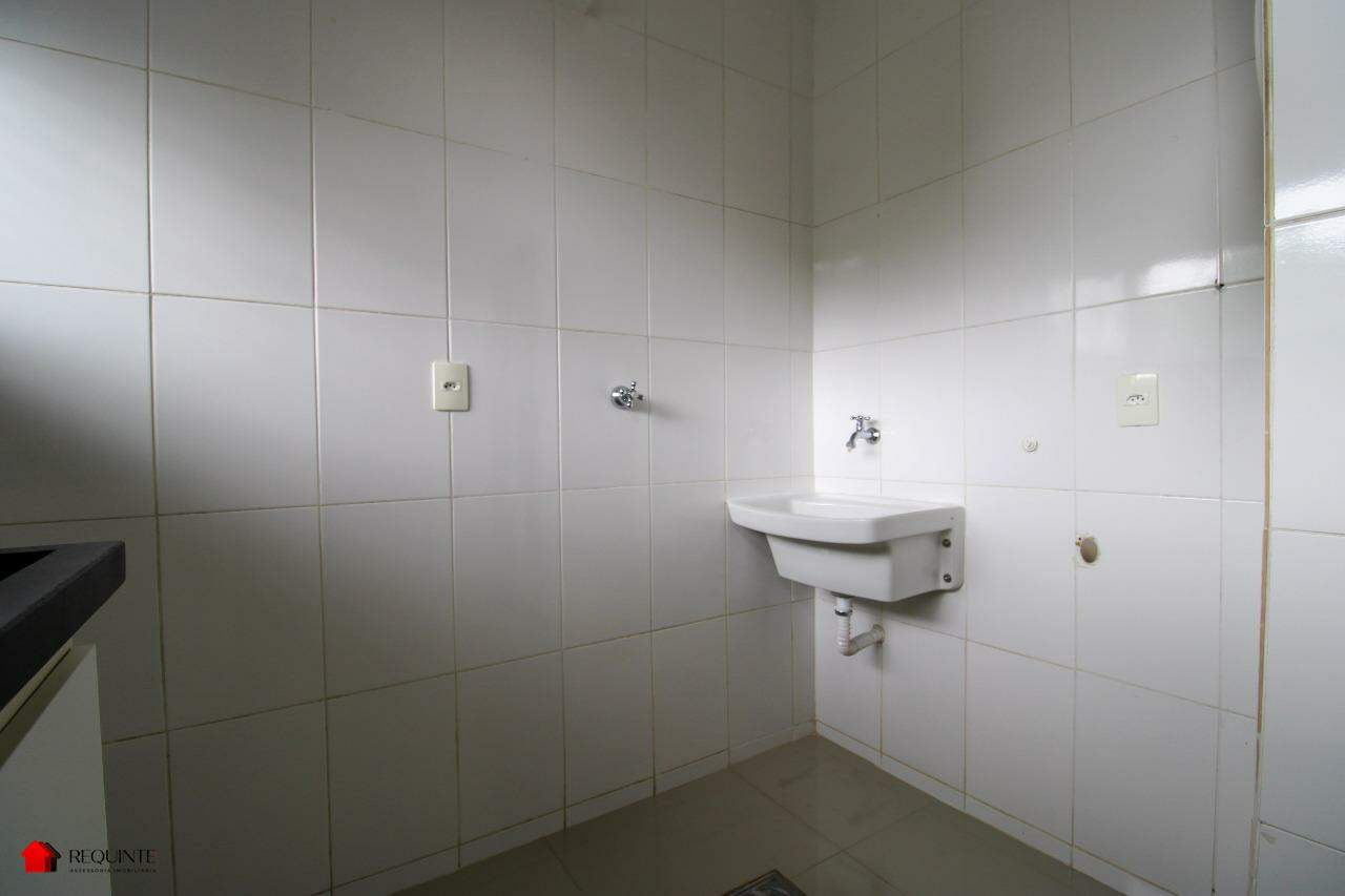 SQS 413 – 02 quartos, 01 banheiros, REFORMADO e Vazado 49,50m²- Asa Sul