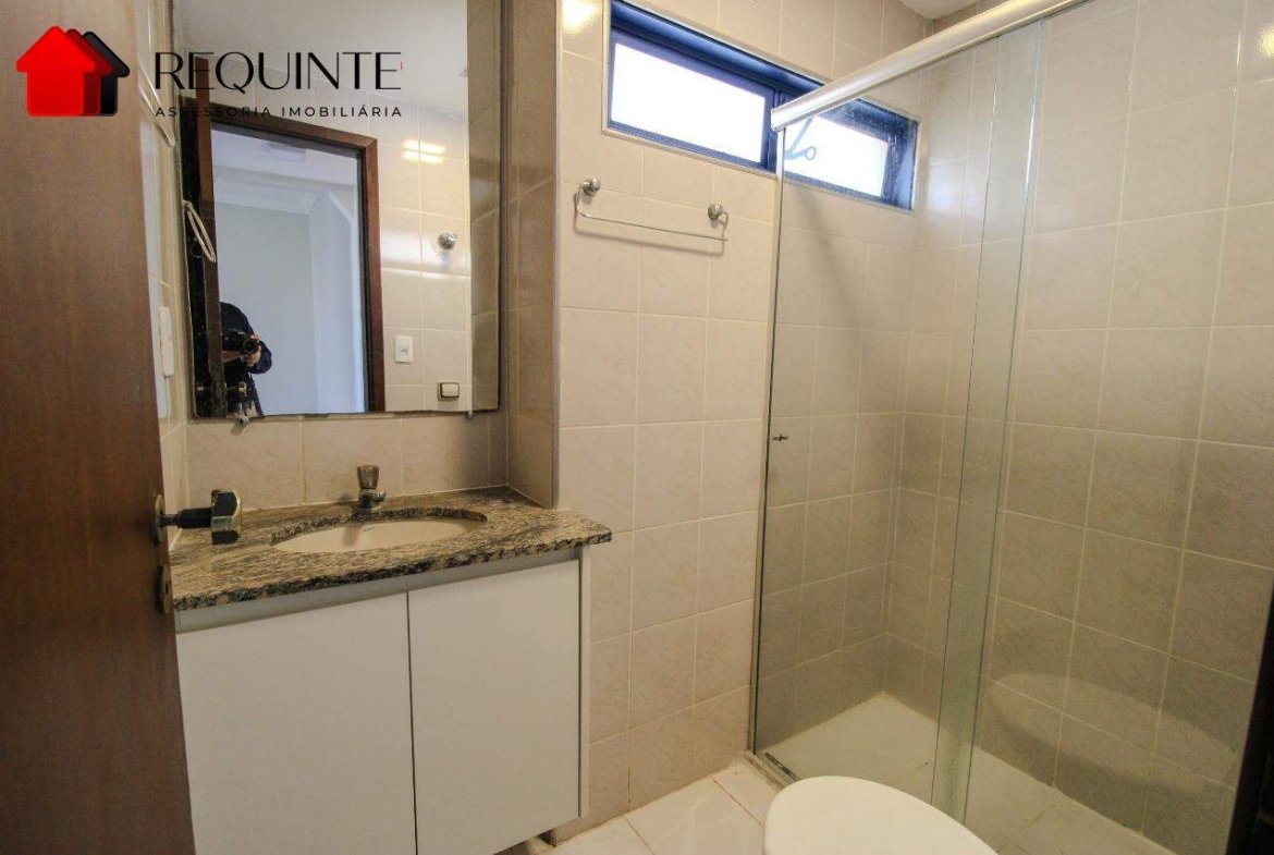 QRSW 06 Bloco A3 – 02 Quartos de Canto, vazado, andar alto “DESOCUPADO” 60m² – Sudoeste