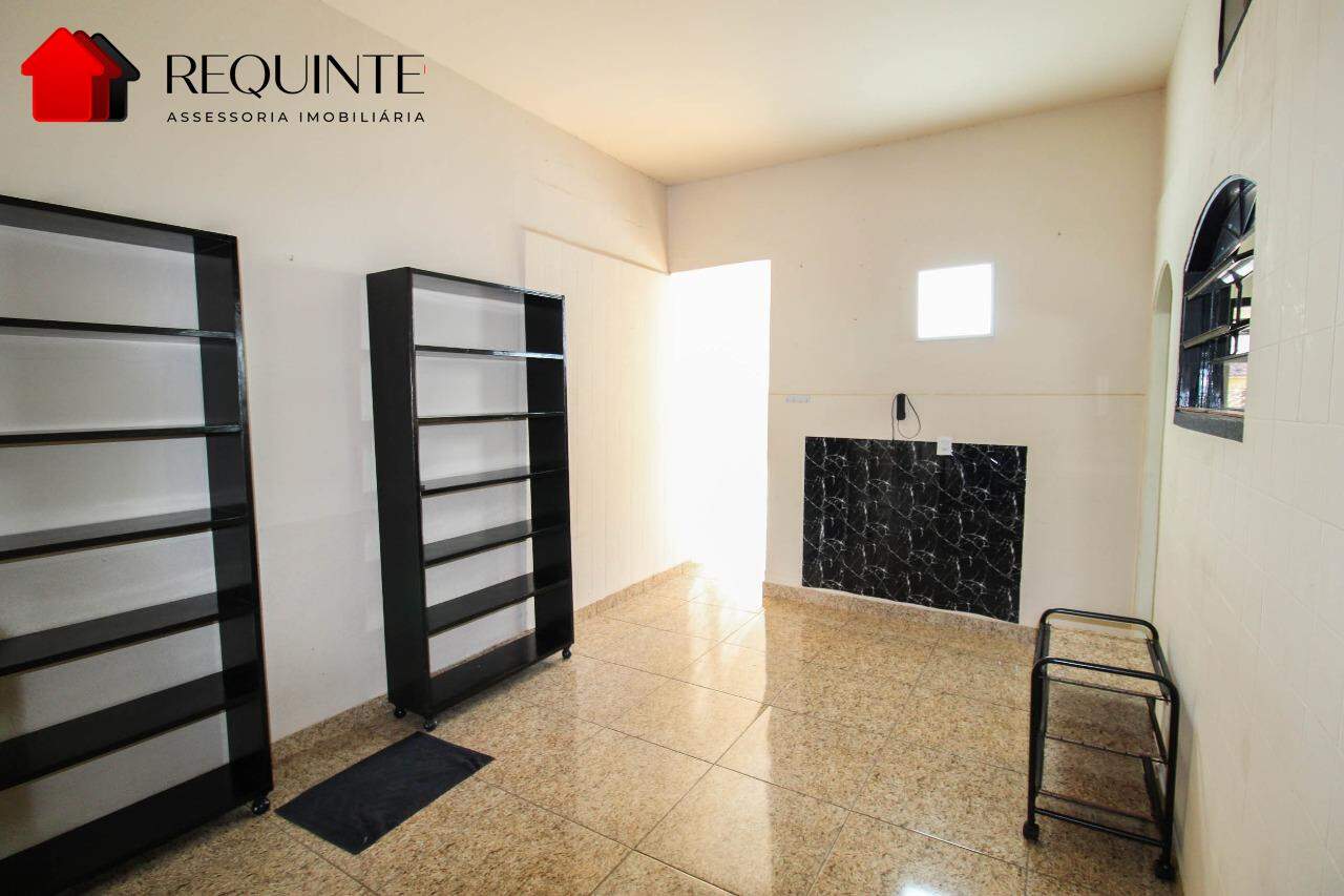 QE 15 Guara II, Casa térrea com 03 quartos + DCE, 120 m², – Ótima localização.