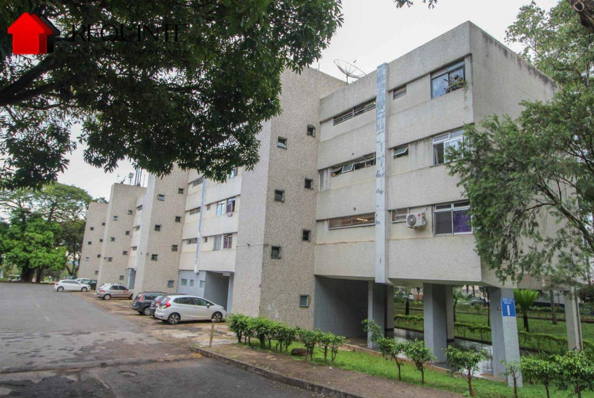 SQS 412, Bloco I – 03 Quartos mais DCE, Vazado, Nascente, vista livre 77m²