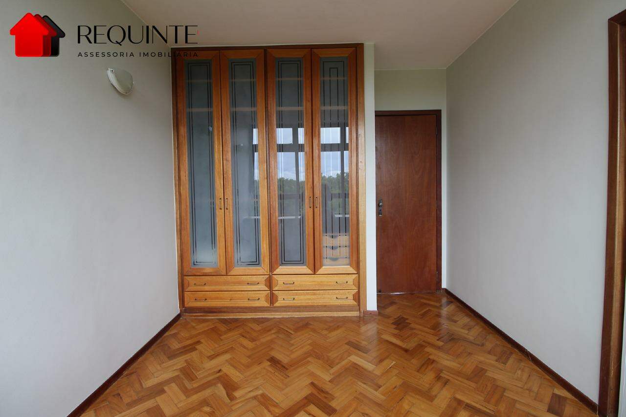 SQS 315 – 2 quartos sendo 1 suíte, garagem e elevador, vazado e vista livre 94m²