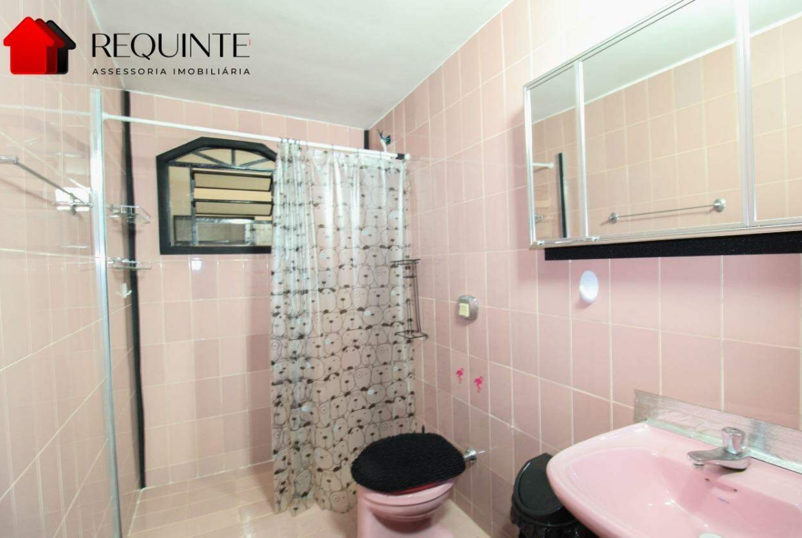 QE 15 Guara II, Casa térrea com 03 quartos + DCE, 120 m², – Ótima localização.