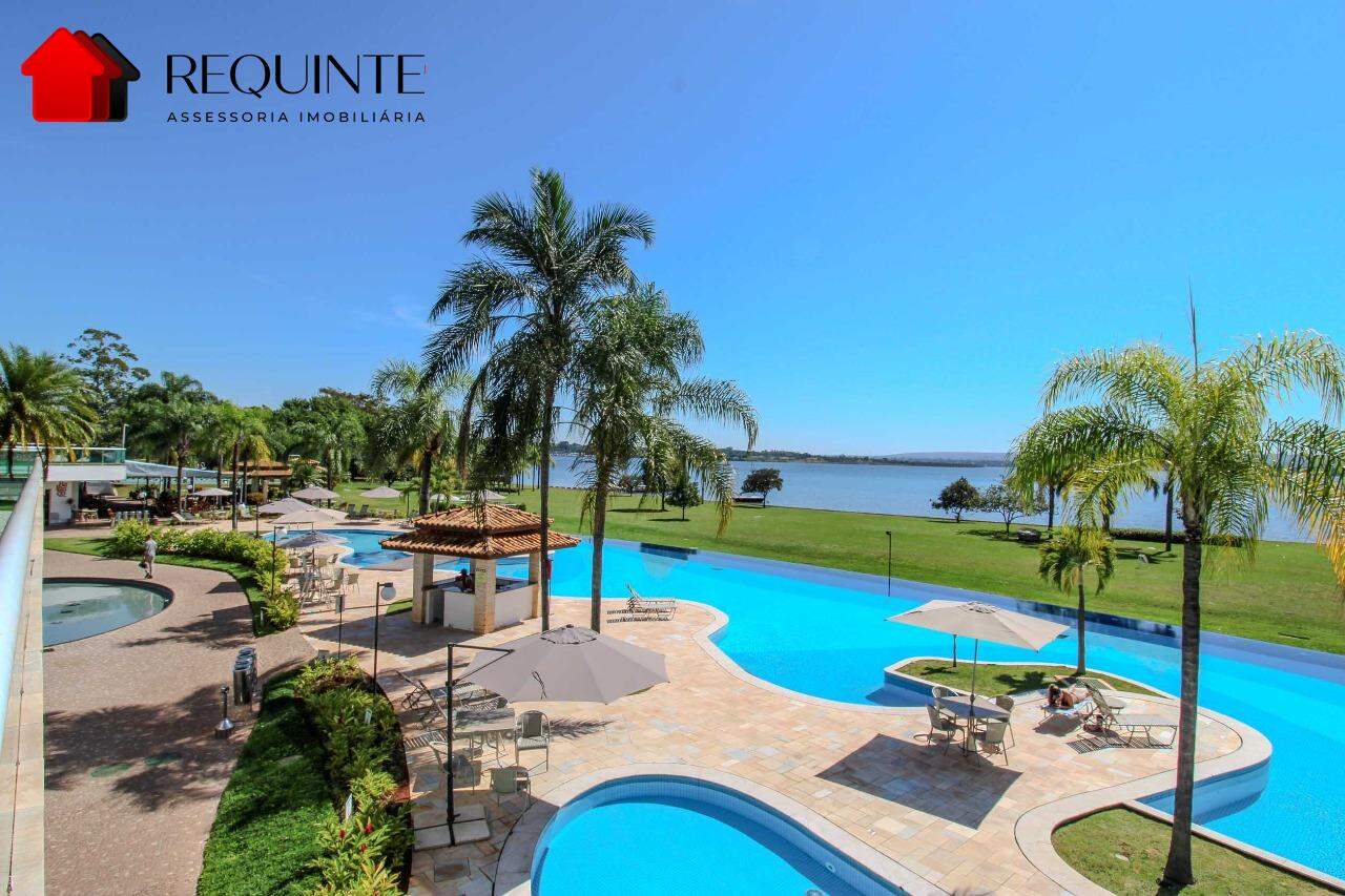 SCEN – Residencial Ilhas do Lago, 2 Quartos sendo 1 Suíte e 2 Vagas, 74m². Beira Lago