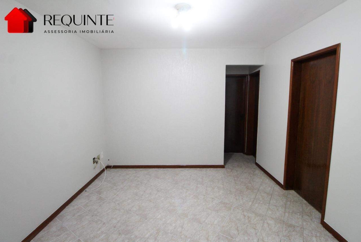 QRSW 03, Bloco A-5, Ed. Portinari, 02 Quarto, vazado, 1° Andar, 60m² – Sudoeste