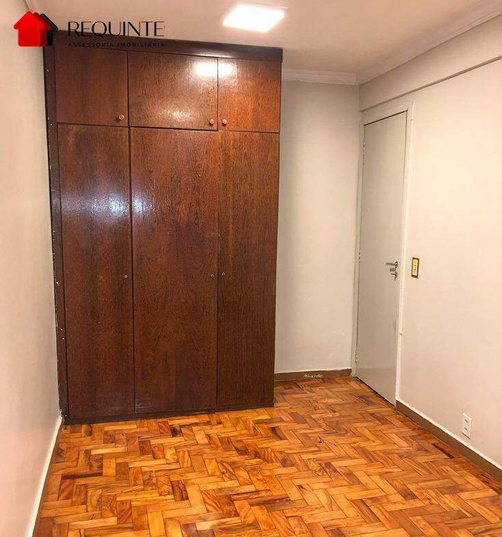 QI 08, Bloco E, 02 quartos vazado 56m², 01 Vaga, ótima localização, Guara I
