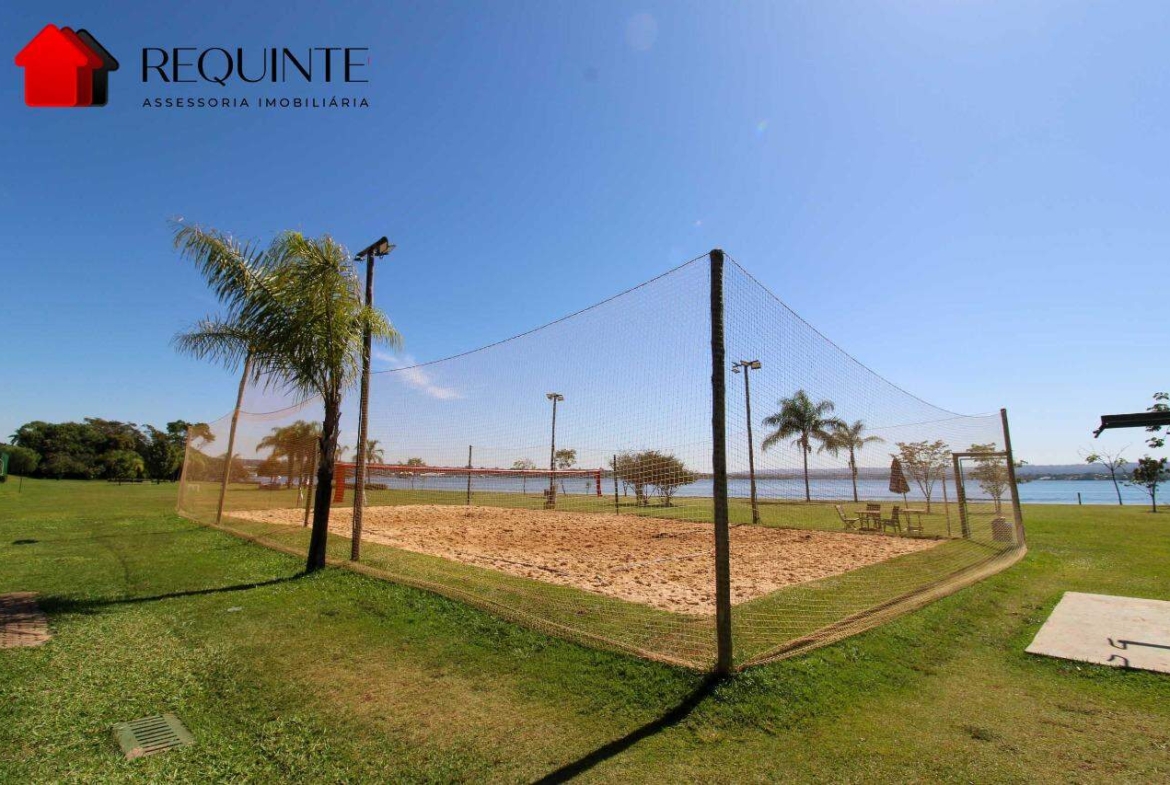 SCEN – Residencial Ilhas do Lago, 2 Quartos sendo 1 Suíte e 2 Vagas, 74m². Beira Lago