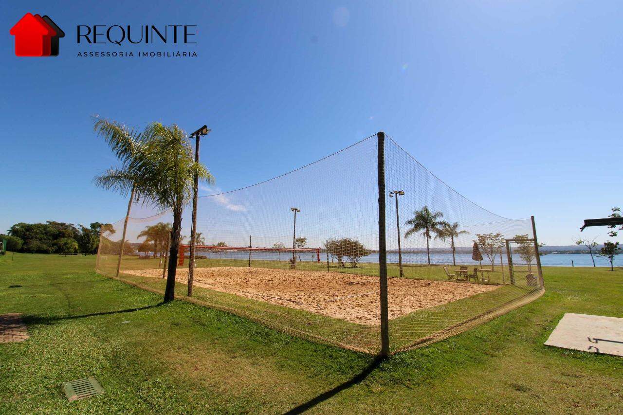 SCEN – Residencial Ilhas do Lago, 2 Quartos sendo 1 Suíte e 2 Vagas, 74m². Beira Lago