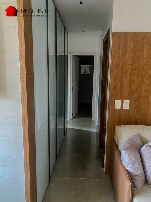 SQSW 105 Bloco H – Ed. Via Viena, 3 Quartos, 1 suíte, 99m²– Sudoeste