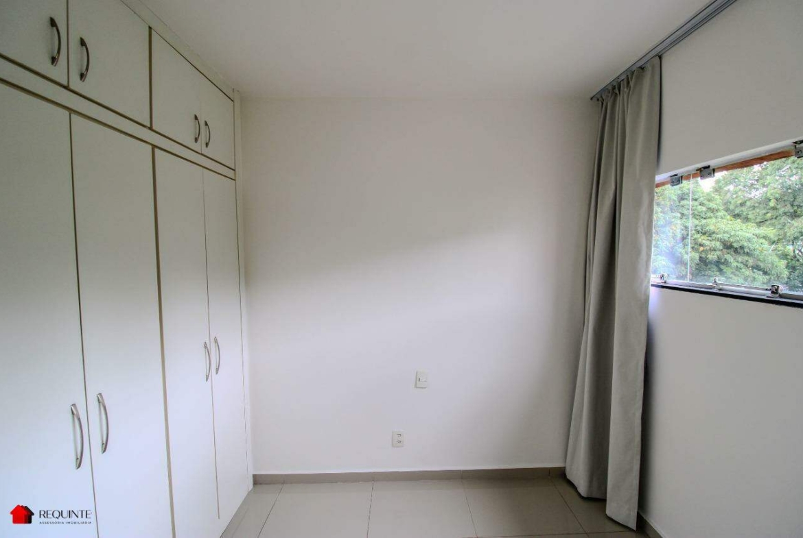 SQS 413 – 02 quartos, 01 banheiros, REFORMADO e Vazado 49,50m²- Asa Sul