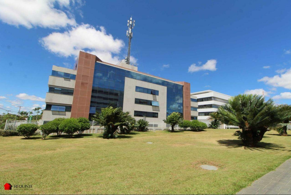 SIG QD. 04, Ed. Barão de Mauá – Sala ampla, vista livre e 01 Garagem – 37m²