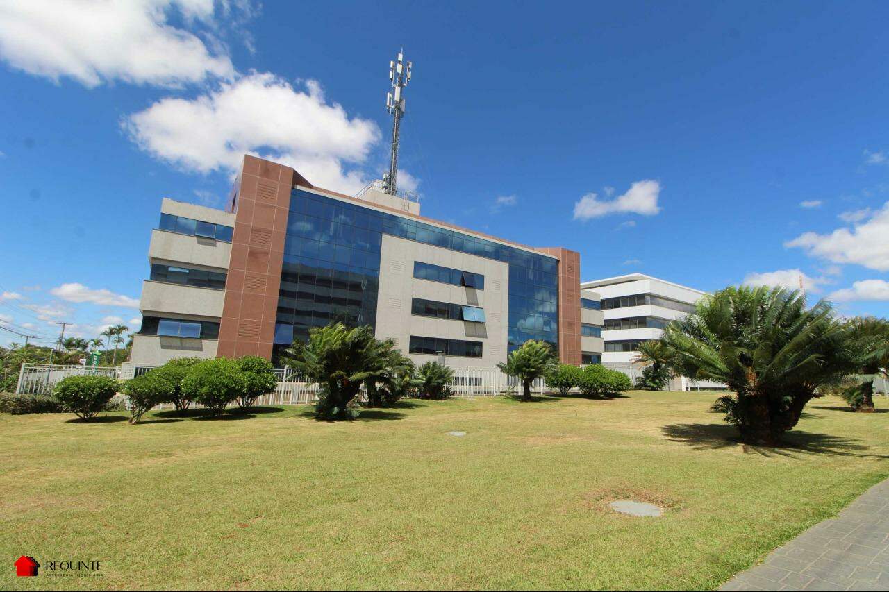 SIG QD. 04, Ed. Barão de Mauá – Sala ampla, vista livre e 01 Garagem – 37m²