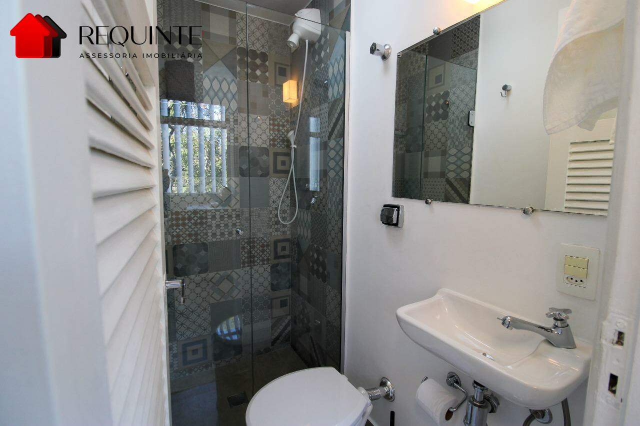 q3f39-img-5554-1783442620 SQS 213 – Reformado. 03 quartos, 01 Suíte, vaga e DCE, vista livre e 120m²- Asa Sul.