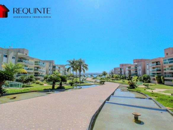 SCEN – Residencial Ilhas do Lago, 2 Quartos sendo 1 Suíte e 2 Vagas, 74m². Beira Lago