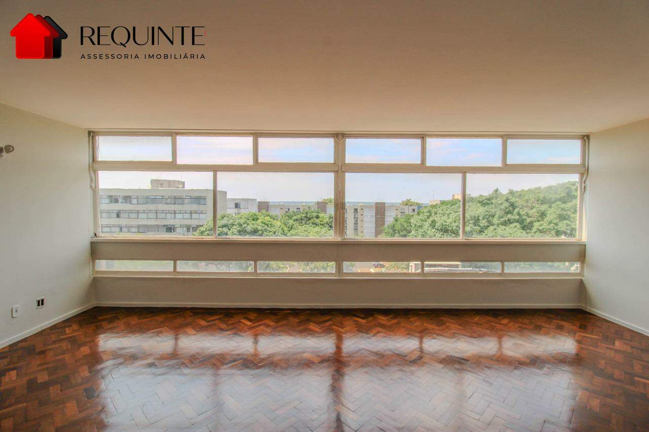 SQS 115 – Vazado com Vista Livre, 03 quartos sendo 01 Suíte, vaga e DCE, 142m²- Asa Sul.