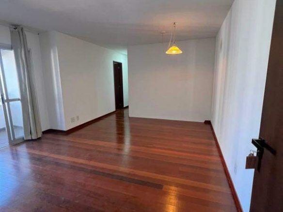 SQSW 102 Bloco G – Ed. Porto Alegre, 03 Quartos sendo 01 Suíte, 90m²