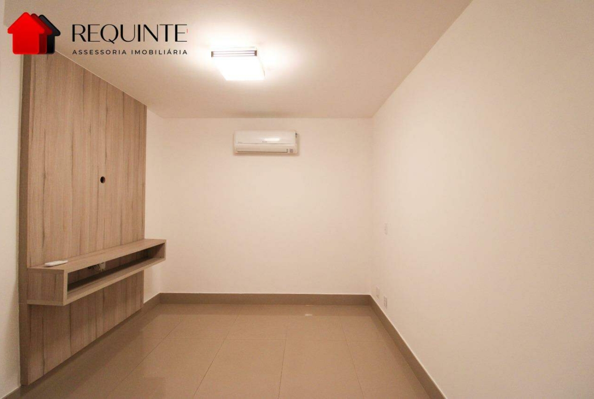 SQSW 304 Bloco C – Ed. Tiffany, 02 Quartos mais DCE e Vaga, Reformado e vista livre – 77m