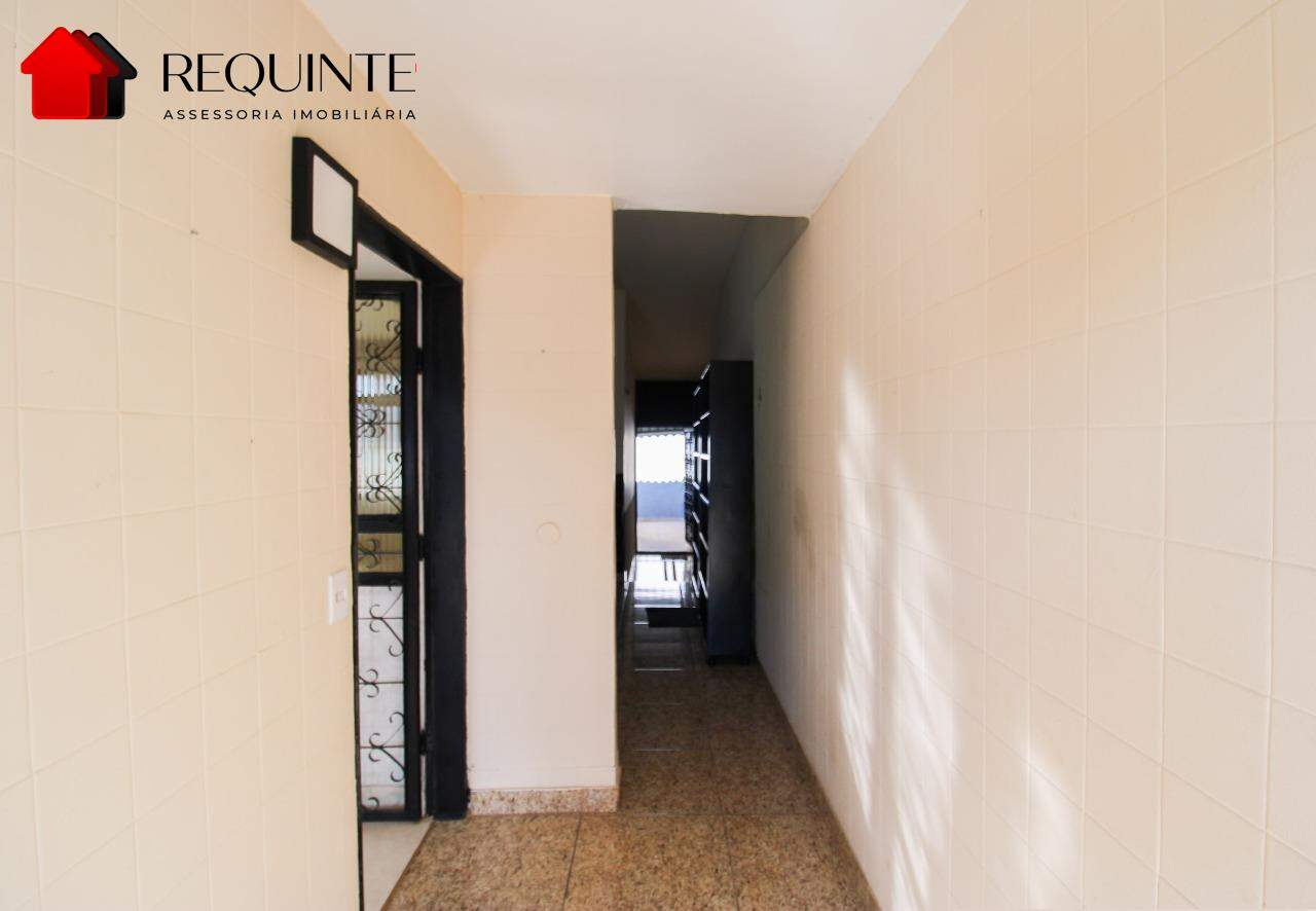 QE 15 Guara II, Casa térrea com 03 quartos + DCE, 120 m², – Ótima localização.