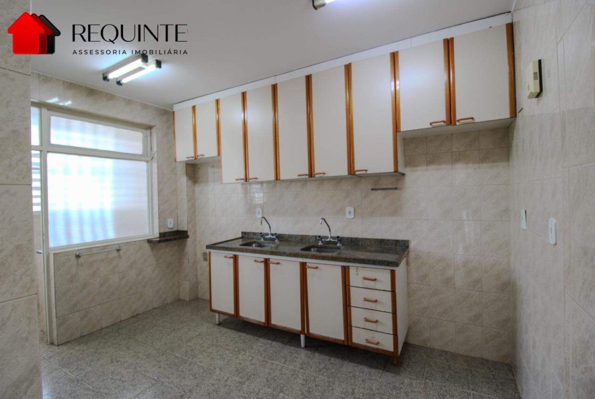 SQS 115 – Vazado com Vista Livre, 03 quartos sendo 01 Suíte, vaga e DCE, 142m²- Asa Sul.