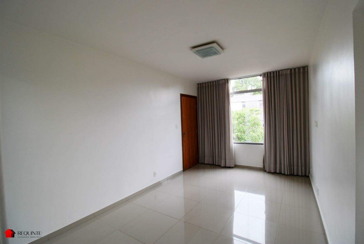 SQS 413 – 02 quartos, 01 banheiros, REFORMADO e Vazado 49,50m²- Asa Sul