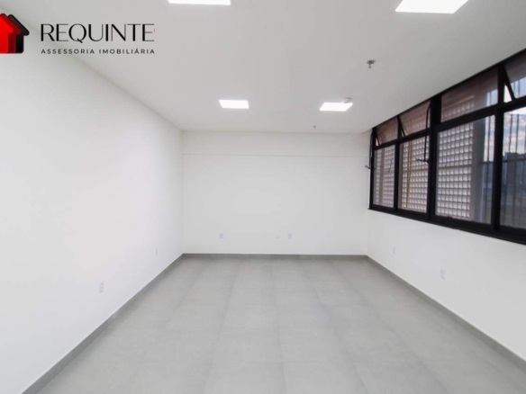 SDN, Ed. Shopping Conjunto Nacional- Sala Reforma c/ Banheiro 33 m²- Asa norte